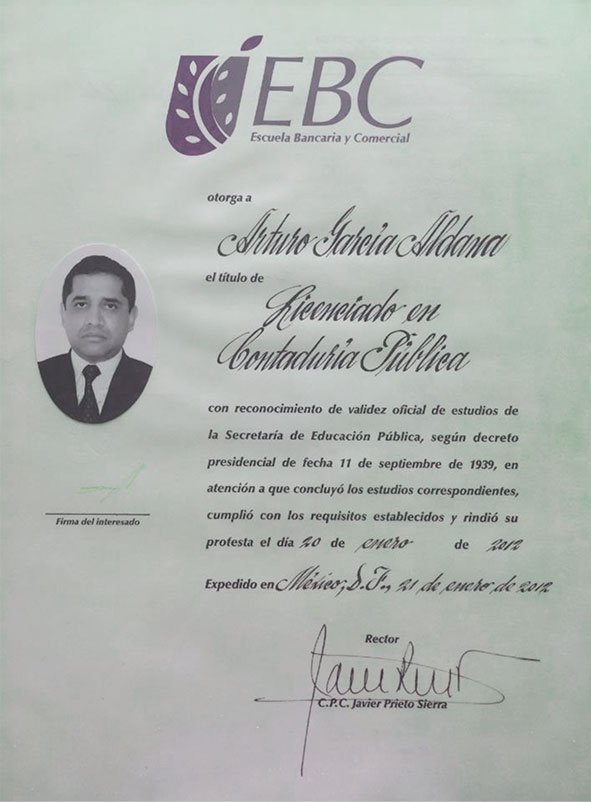 Arturo Contador Publico